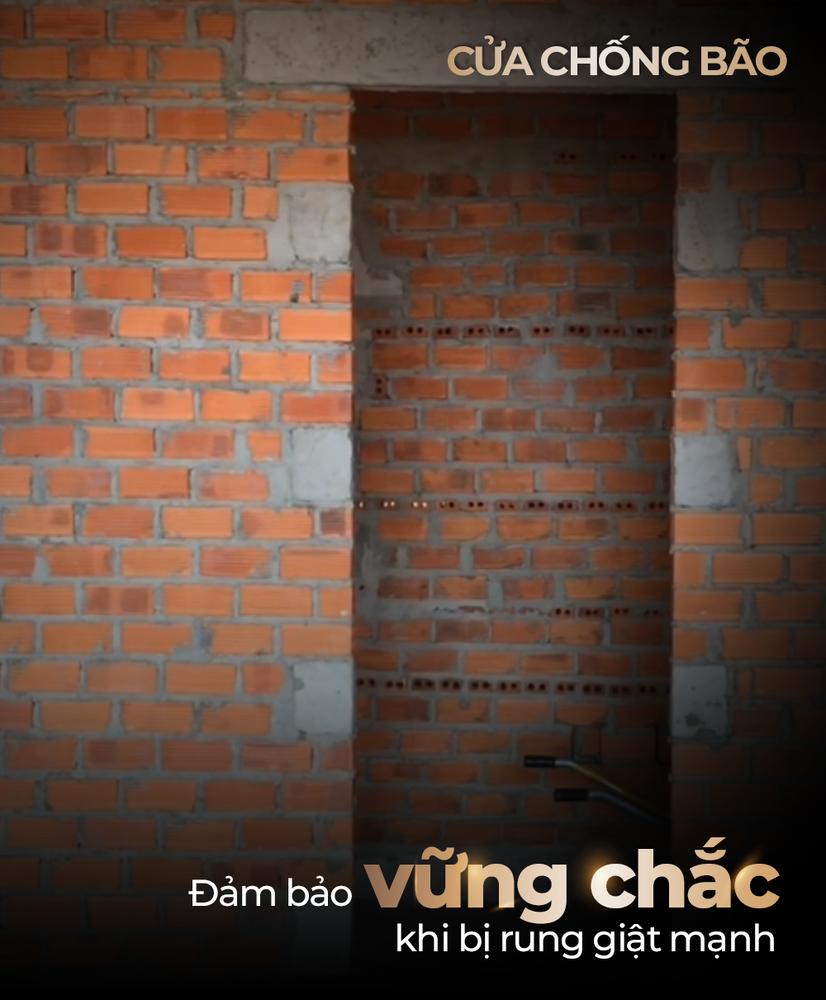 Cửa chống bão